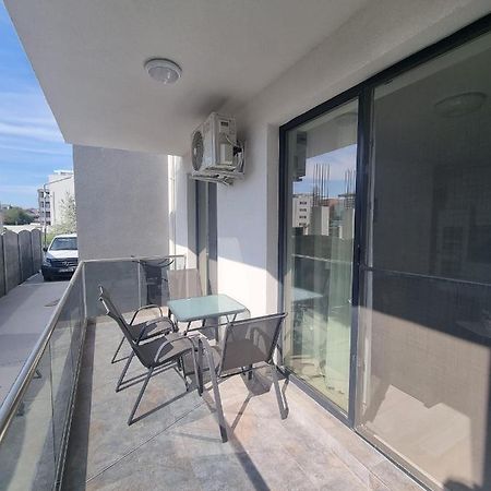 Апартаменти Apartament Mivali Неводарі Екстер'єр фото
