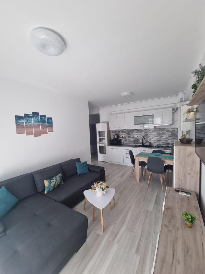 Апартаменти Apartament Mivali Неводарі Екстер'єр фото